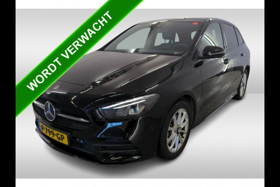 Mercedes-Benz B-Klasse 250 e Hybride Premium / Design-en AMG line / 1/2 Leder / Stoelverwarming / Pdc+Camera / Navigatie / Apk 01-2028