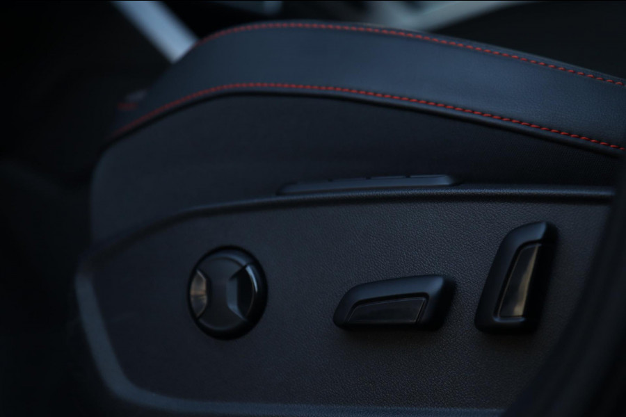 Seat Leon 1.4 TSI eHybrid PHEV FR / PANO / VIRTUAL / MEMORY / ACC / KEYLESS / CAMERA