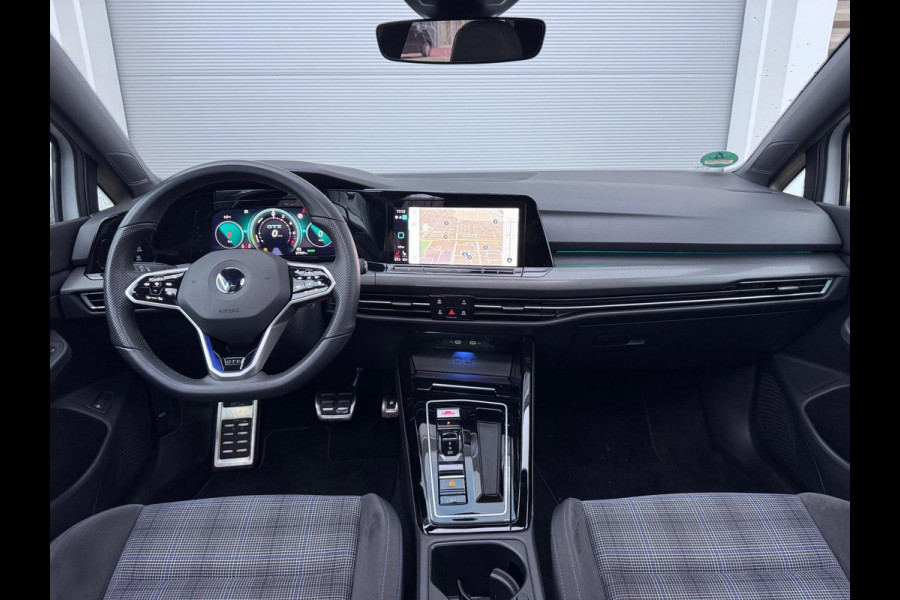 Volkswagen Golf 1.4 eHybrid GTE Pano/Matrix/Blindspot