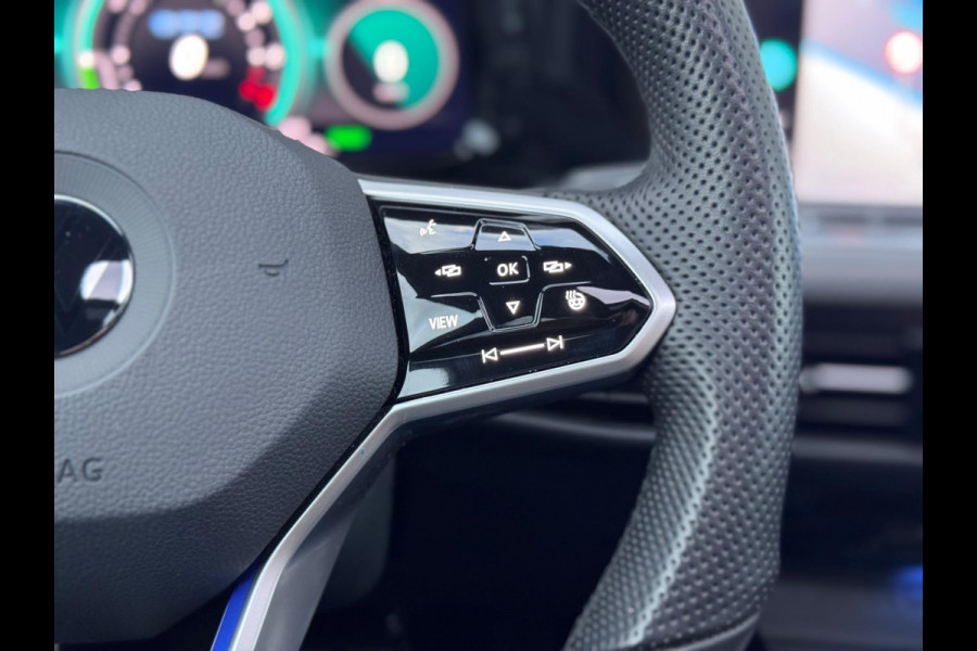 Volkswagen Golf 1.4 eHybrid GTE Pano/Matrix/Blindspot