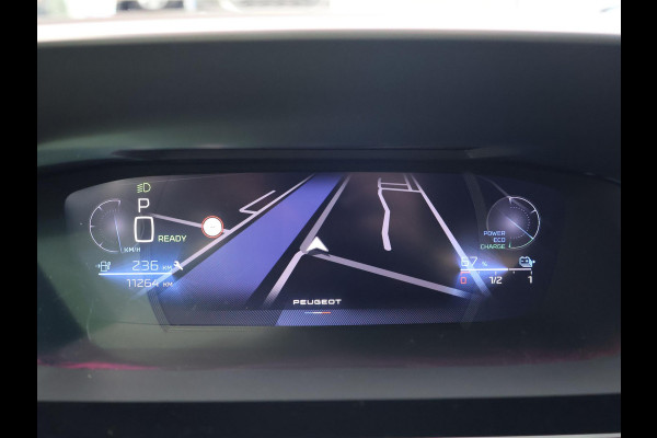 Peugeot E-308 FIRST EDITION GT EV 54 KWH + STUUR/STOELVERW. | ADAPTIVE CRUISE | CARPLAY | STANDKACHEL | CAMERA