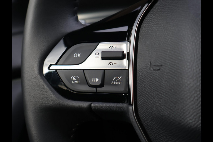 Peugeot E-308 FIRST EDITION GT EV 54 KWH + STUUR/STOELVERW. | ADAPTIVE CRUISE | CARPLAY | STANDKACHEL | CAMERA
