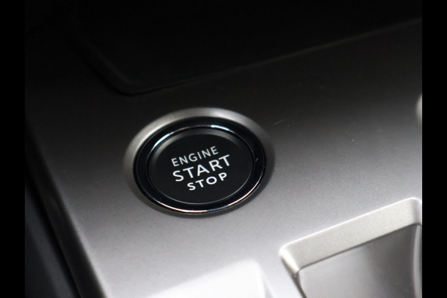 Peugeot E-308 FIRST EDITION GT EV 54 KWH + STUUR/STOELVERW. | ADAPTIVE CRUISE | CARPLAY | STANDKACHEL | CAMERA
