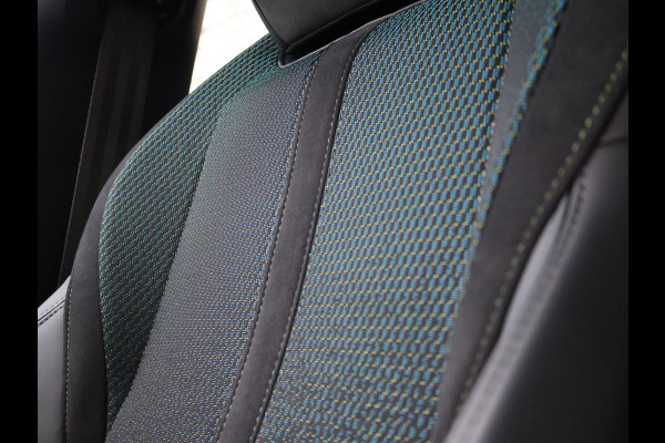 Peugeot E-308 FIRST EDITION GT EV 54 KWH + STUUR/STOELVERW. | ADAPTIVE CRUISE | CARPLAY | STANDKACHEL | CAMERA
