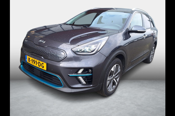 Kia e-Niro ExecutiveLine 64 kWh | SOH: 95,2% | Leder | Climate | Stoel&Stuur Verwarming | Memory Seat | Navi | Adaptive CC |