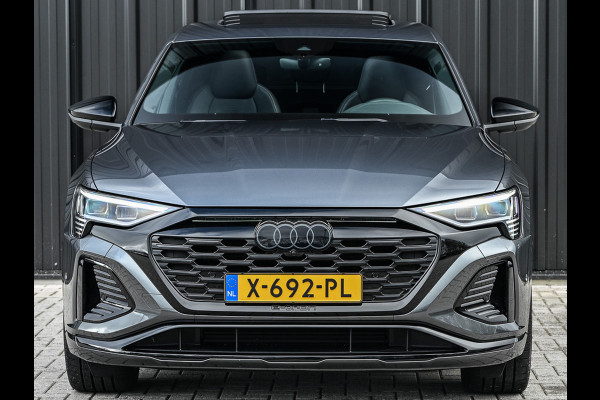 Audi Q8 Sportback e-tron 55 quattro 408pk S Edition 115 kWh | Panoramadak | S-Seats + Memory | B&O Sound | Camera | Luchtvering | Keyless | Active Cruise | Ambiance Interieur | 4-Zone Climate | Decor Carbon