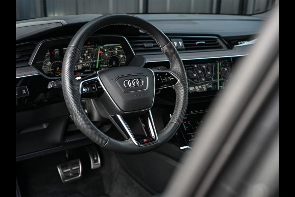 Audi Q8 Sportback e-tron 55 quattro 408pk S Edition 115 kWh | Panoramadak | S-Seats + Memory | B&O Sound | Camera | Luchtvering | Keyless | Active Cruise | Ambiance Interieur | 4-Zone Climate | Decor Carbon