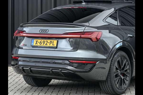 Audi Q8 Sportback e-tron 55 quattro 408pk S Edition 115 kWh | Panoramadak | S-Seats + Memory | B&O Sound | Camera | Luchtvering | Keyless | Active Cruise | Ambiance Interieur | 4-Zone Climate | Decor Carbon