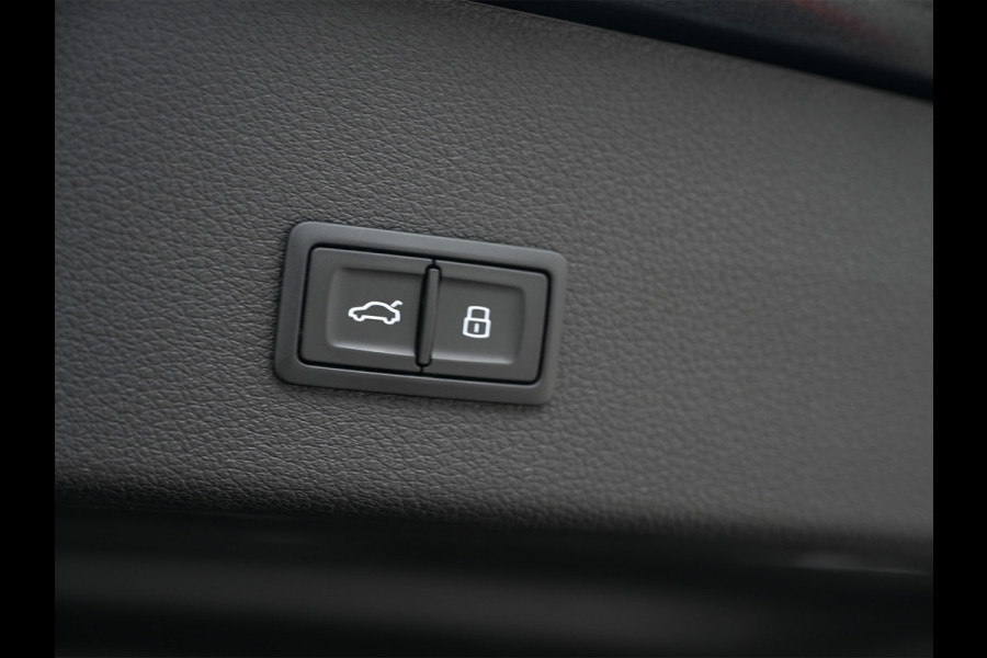 Audi Q8 Sportback e-tron 55 quattro 408pk S Edition 115 kWh | Panoramadak | S-Seats + Memory | B&O Sound | Camera | Luchtvering | Keyless | Active Cruise | Ambiance Interieur | 4-Zone Climate | Decor Carbon