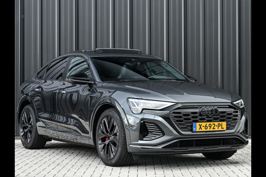 Audi Q8 Sportback e-tron 55 quattro 408pk S Edition 115 kWh | Panoramadak | S-Seats + Memory | B&O Sound | Camera | Luchtvering | Keyless | Active Cruise | Ambiance Interieur | 4-Zone Climate | Decor Carbon