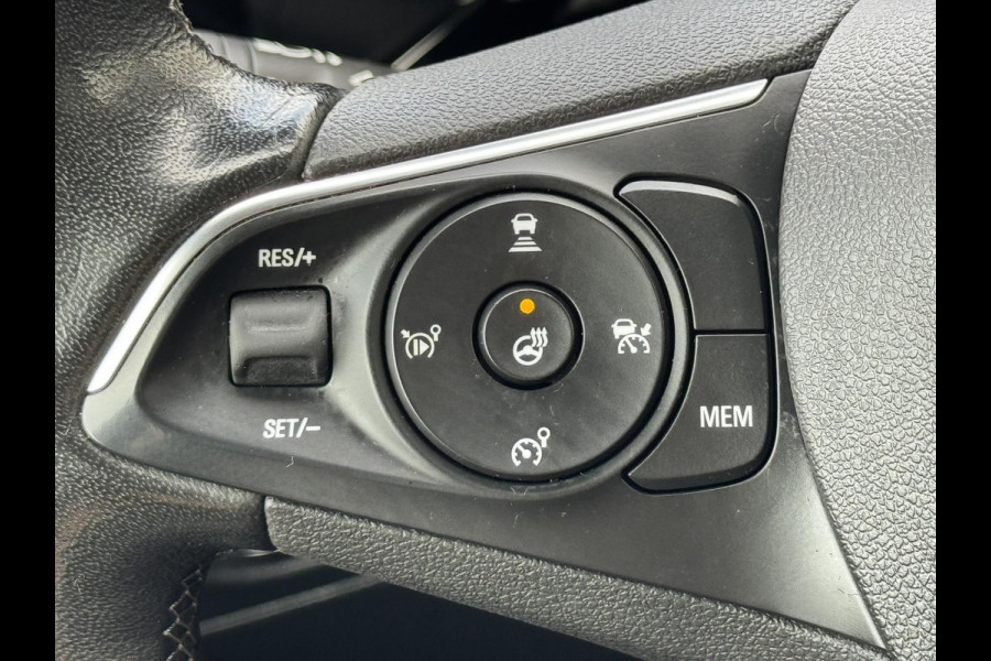 Opel Mokka 1.2 Turbo Adaptive cruise Climate control Stoel- en stuurverwarming Apple / Android parkeersensoren