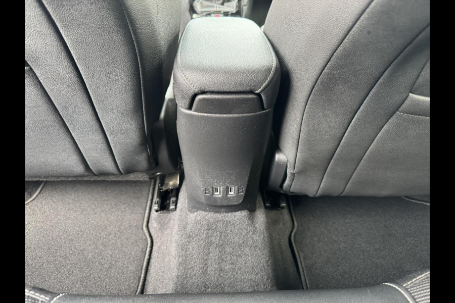 Opel Mokka 1.2 Turbo Adaptive cruise Climate control Stoel- en stuurverwarming Apple / Android parkeersensoren