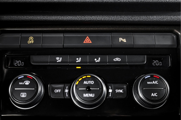 Volkswagen T-Roc 1.5 TSI Style 150 PK Orig. NL | Afn. Trekhaak | Adapt. Cruise | PDC | NAV + App. Connect | ECC | LM 16" |