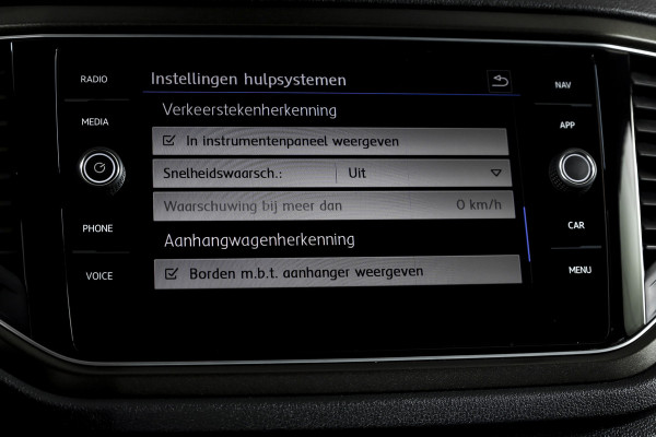 Volkswagen T-Roc 1.5 TSI Style 150 PK Orig. NL | Afn. Trekhaak | Adapt. Cruise | PDC | NAV + App. Connect | ECC | LM 16" |