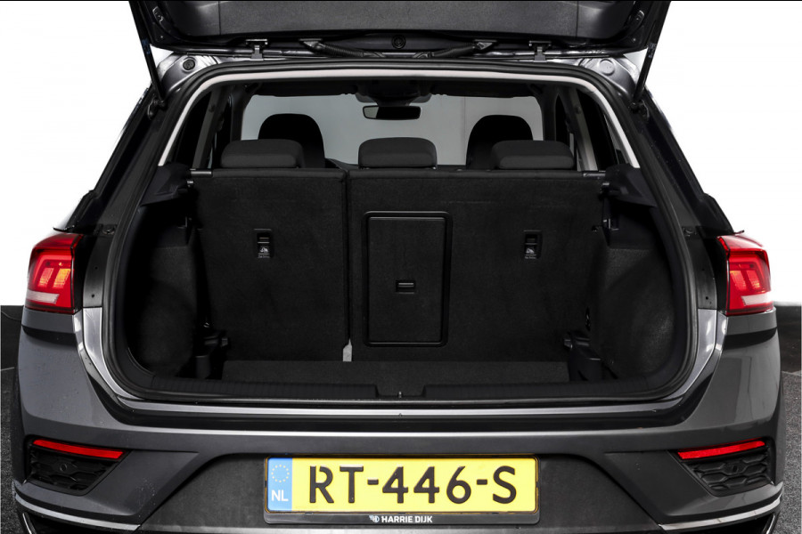 Volkswagen T-Roc 1.5 TSI Style 150 PK Orig. NL | Afn. Trekhaak | Adapt. Cruise | PDC | NAV + App. Connect | ECC | LM 16" |