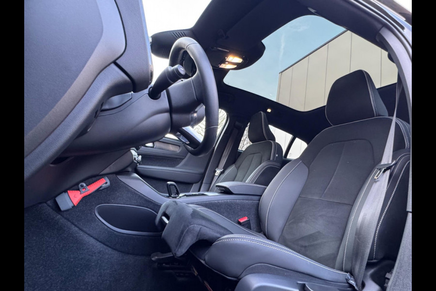 Volvo C40 C40 RECHARGE 94,7% SOH PLUS VOL OPTIES LEDER ALCANTARA ADAPTIVE CRUISE STOELVERWARMING CARPLAY EERSTE EIGENAAR