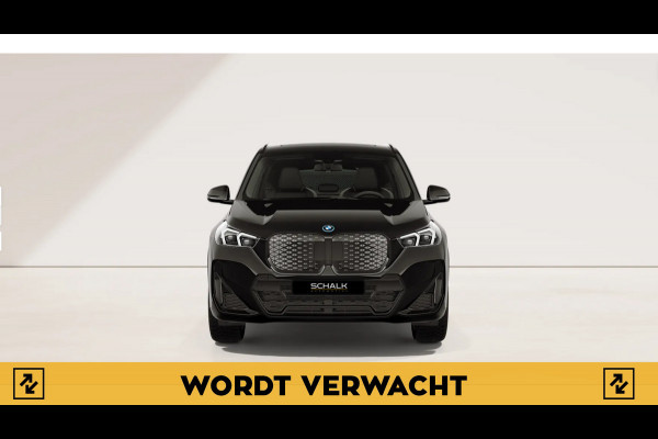 BMW iX1 EDrive20 67 kWh|M-sport|Pano|H&K|Leder|E-stoel|LED