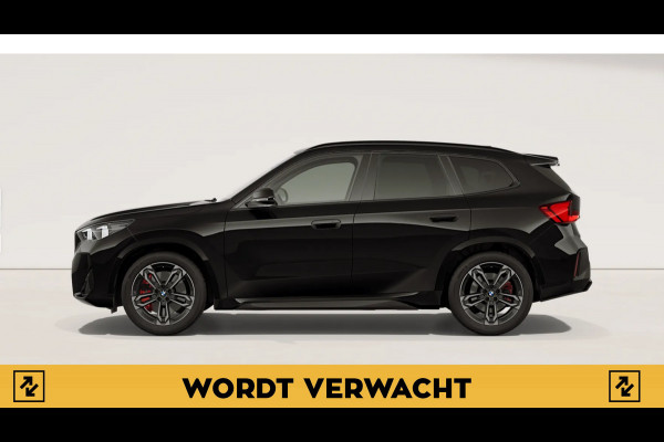 BMW iX1 EDrive20 67 kWh|M-sport|Pano|H&K|Leder|E-stoel|LED