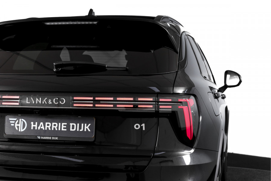 Lynk & Co 01 1.5 More | S/K-panodak | Dig. Cockpit | Stoel-+Stuurverw. | 360 Camera | Adapt. Cruise | Memory | Elek. klep | LM 20" |