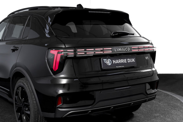 Lynk & Co 01 1.5 More | S/K-panodak | Dig. Cockpit | Stoel-+Stuurverw. | 360 Camera | Adapt. Cruise | Memory | Elek. klep | LM 20" |