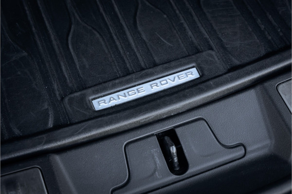 Land Rover Range Rover Evoque 2.0 D200 AWD R-Dynamic SE Pano - 20'' - Black Pack