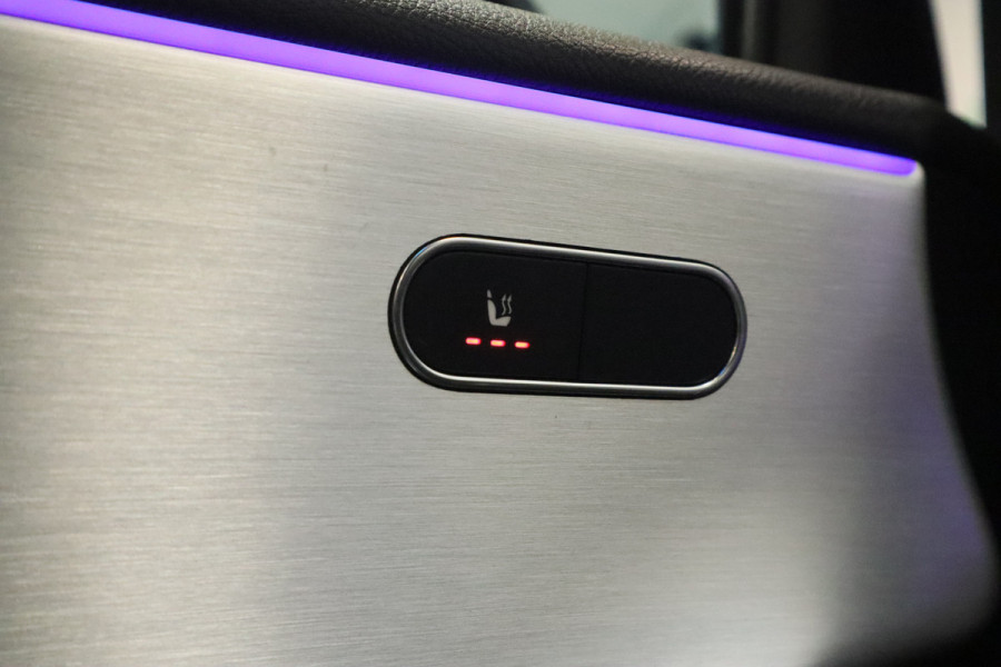 Mercedes-Benz A-Klasse 220 Premium Plus AMG Cruise/Climate Panoramadak PDC