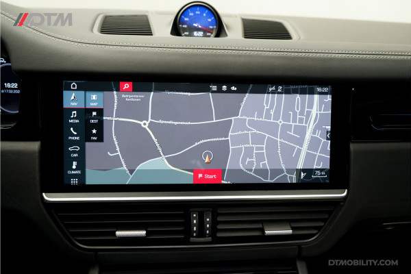 Porsche Cayenne 3.0 Sport Chrono | VOL | Panoramadak | Stoelvent. | Luchtvering