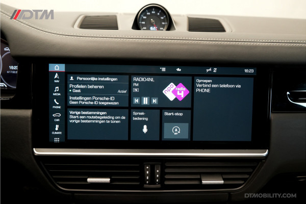 Porsche Cayenne 3.0 Sport Chrono | VOL | Panoramadak | Stoelvent. | Luchtvering