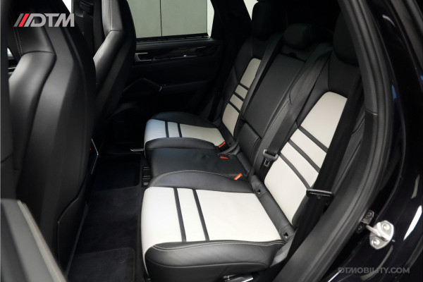 Porsche Cayenne 3.0 Sport Chrono | VOL | Panoramadak | Stoelvent. | Luchtvering