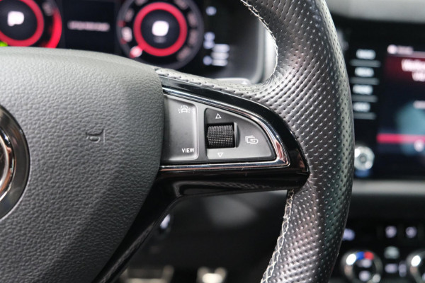 Škoda Kodiaq 1.5 TSI Sportline Business Automaat - N.A.P. Airco, Cruise, Camera, PDC, Navi.