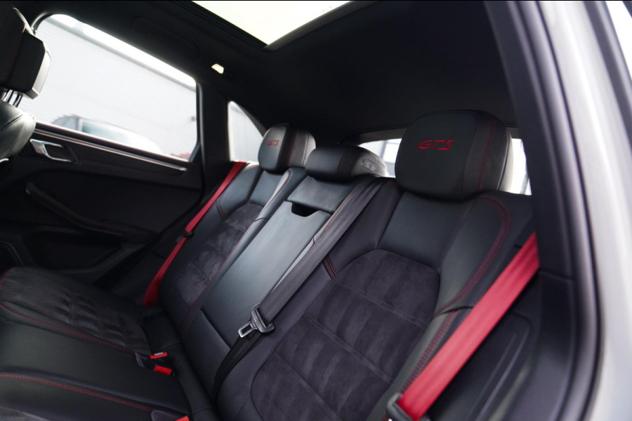 Porsche Macan 2.9 GTS | Panorama | Sport uitlaat | 360 Cam | Luchtvering | Sport Chrono | Dealer onderhouden | 1e eigenaar | ACC |