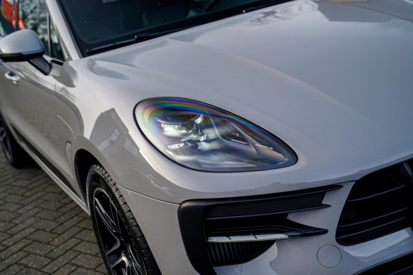 Porsche Macan 2.9 GTS | Panorama | Sport uitlaat | 360 Cam | Luchtvering | Sport Chrono | Dealer onderhouden | 1e eigenaar | ACC |