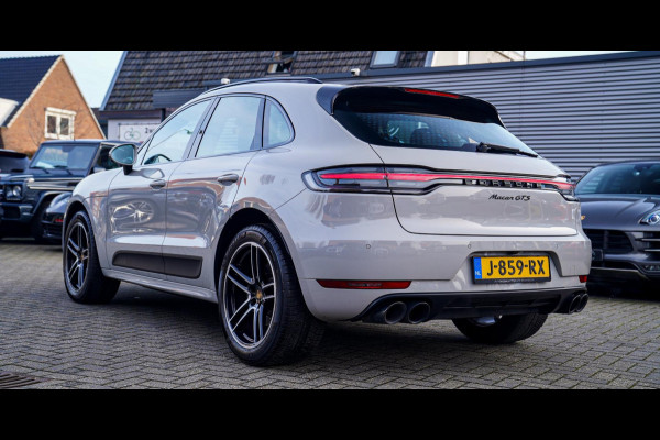 Porsche Macan 2.9 GTS | Panorama | Sport uitlaat | 360 Cam | Luchtvering | Sport Chrono | Dealer onderhouden | 1e eigenaar | ACC |