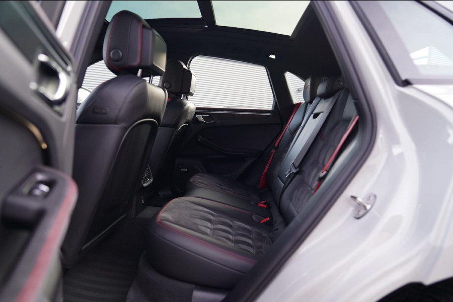 Porsche Macan 2.9 GTS | Panorama | Sport uitlaat | 360 Cam | Luchtvering | Sport Chrono | Dealer onderhouden | 1e eigenaar | ACC |