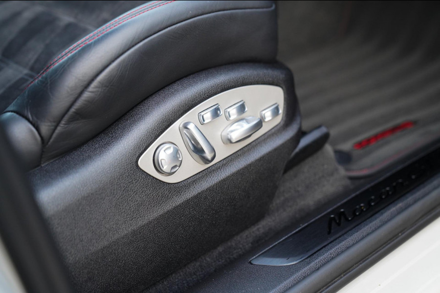 Porsche Macan 2.9 GTS | Panorama | Sport uitlaat | 360 Cam | Luchtvering | Sport Chrono | Dealer onderhouden | 1e eigenaar | ACC |