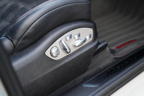 Porsche Macan 2.9 GTS | Panorama | Sport uitlaat | 360 Cam | Luchtvering | Sport Chrono | Dealer onderhouden | 1e eigenaar | ACC |