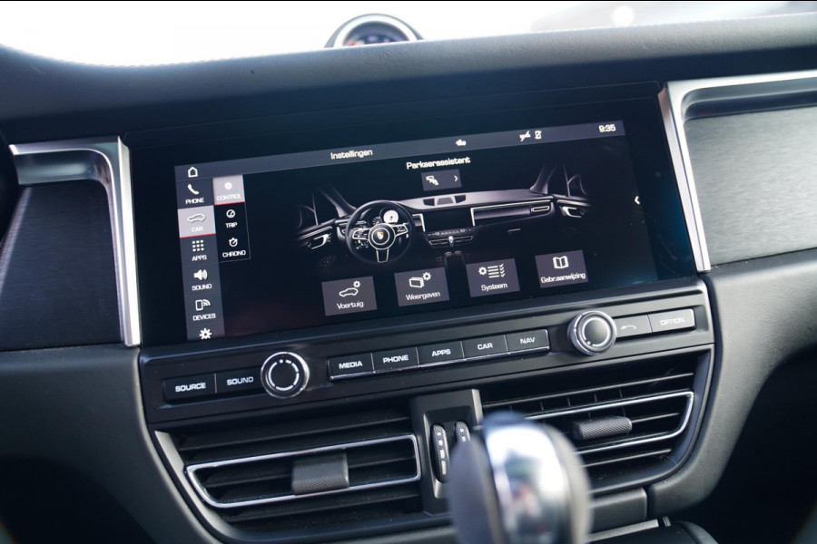 Porsche Macan 2.9 GTS | Panorama | Sport uitlaat | 360 Cam | Luchtvering | Sport Chrono | Dealer onderhouden | 1e eigenaar | ACC |