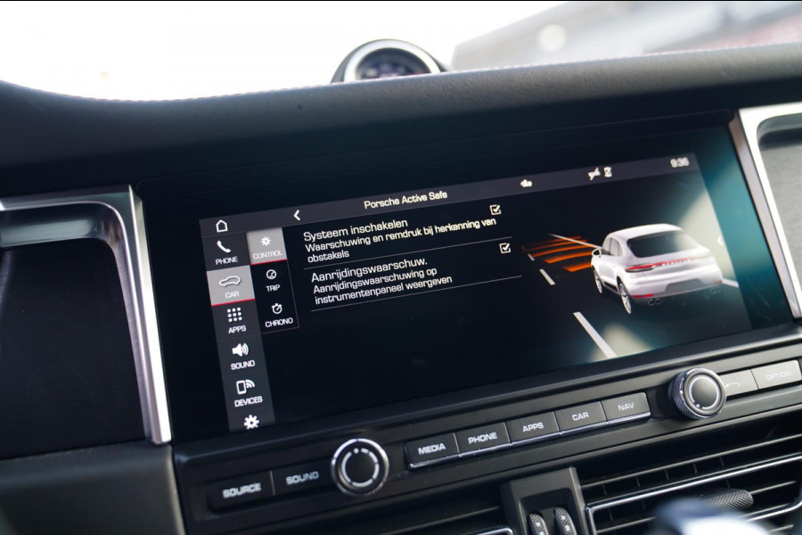 Porsche Macan 2.9 GTS | Panorama | Sport uitlaat | 360 Cam | Luchtvering | Sport Chrono | Dealer onderhouden | 1e eigenaar | ACC |