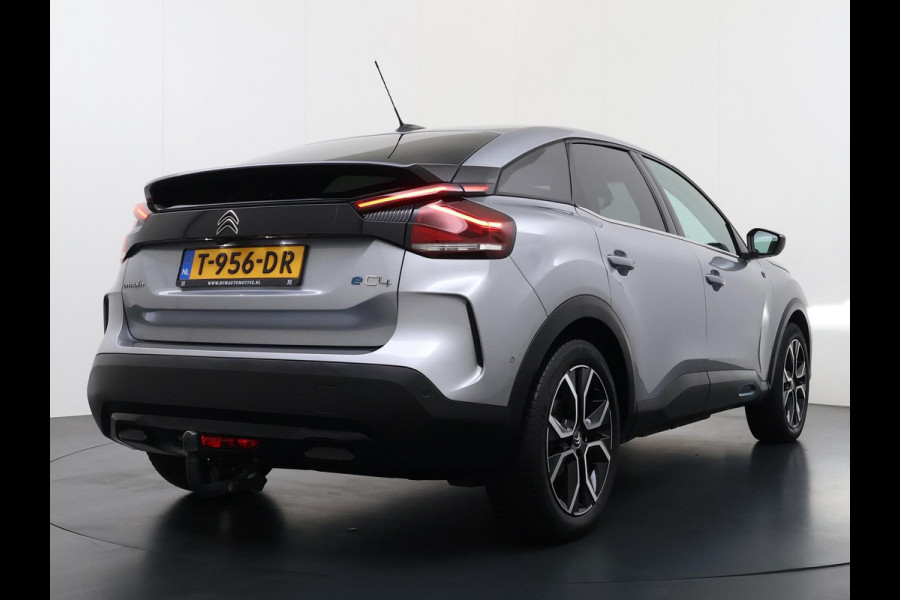 Citroën Ë-C4 Shine 50 kWh SOH 98% 3-FASE LADER | STUUR- & STOELVERWARMING | TREKHAAK | HEAD-UP DISPLAY | CAMERA | KEYLESS START & GO | DODEHOEKDETECTIE | RIJKLAAR MET 12 MAANDEN BOVAG-GARANTIE
