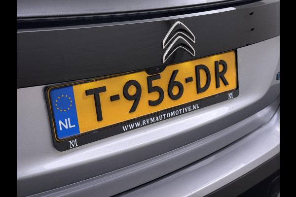Citroën Ë-C4 Shine 50 kWh SOH 98% 3-FASE LADER | STUUR- & STOELVERWARMING | TREKHAAK | HEAD-UP DISPLAY | CAMERA | KEYLESS START & GO | DODEHOEKDETECTIE | RIJKLAAR MET 12 MAANDEN BOVAG-GARANTIE