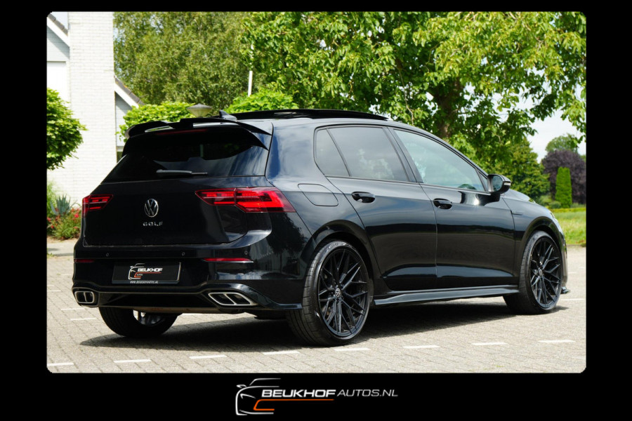 Volkswagen Golf 1.5 eTSI R-Line Pano H&K Audio Cruise Camera