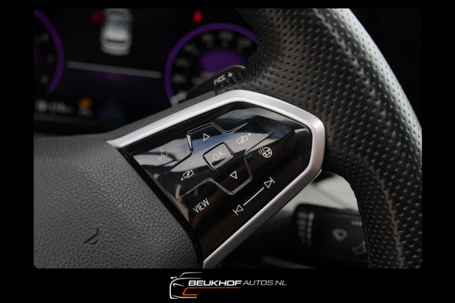 Volkswagen Golf 1.5 eTSI R-Line Pano H&K Audio Cruise Camera