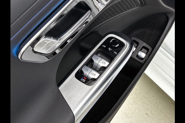 Mercedes-Benz E-Klasse Estate 300 e Luxury Line Plug-In Hybride Trekhaak | Rijassistentiepakket plus | Parkeerpakket met 360°-camera | Distronic | Sfeerverlichting. Inclusief 24 maanden MB Certified garantie voor Europa.