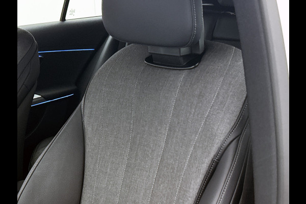 Mercedes-Benz E-Klasse Estate 300 e Luxury Line Plug-In Hybride Trekhaak | Rijassistentiepakket plus | Parkeerpakket met 360°-camera | Distronic | Sfeerverlichting. Inclusief 24 maanden MB Certified garantie voor Europa.