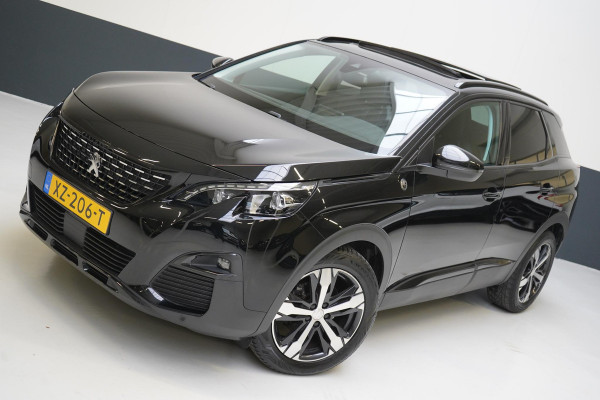 Peugeot 3008 1.2 PureTech Crossway | Panoramadak | Trekhaak | Navigatie | Camera | All-seasonbanden