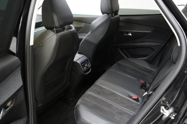 Peugeot 3008 1.2 PureTech Crossway | Panoramadak | Trekhaak | Navigatie | Camera | All-seasonbanden