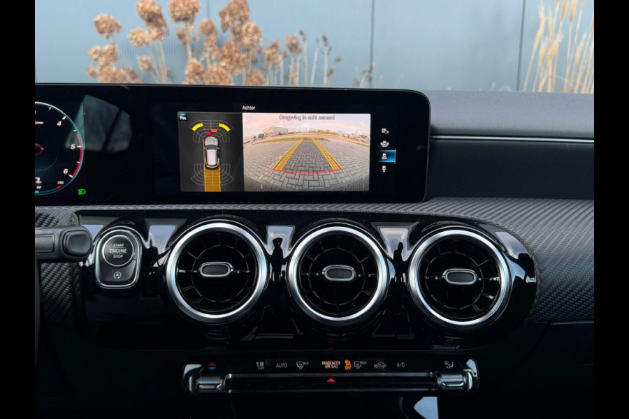 Mercedes-Benz CLA-Klasse Shooting Brake 180 d Bns Sol. Lux. Aut WIDESCREEN CAMERA PDC SPORTVELGEN