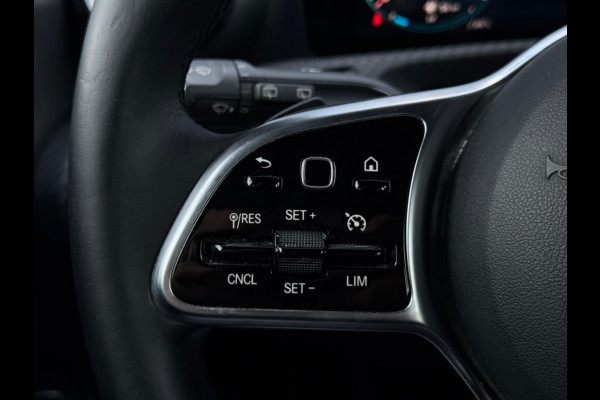 Mercedes-Benz CLA-Klasse Shooting Brake 180 d Bns Sol. Lux. Aut WIDESCREEN CAMERA PDC SPORTVELGEN