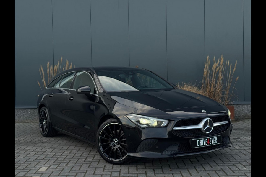 Mercedes-Benz CLA-Klasse Shooting Brake 180 d Bns Sol. Lux. Aut WIDESCREEN CAMERA PDC SPORTVELGEN