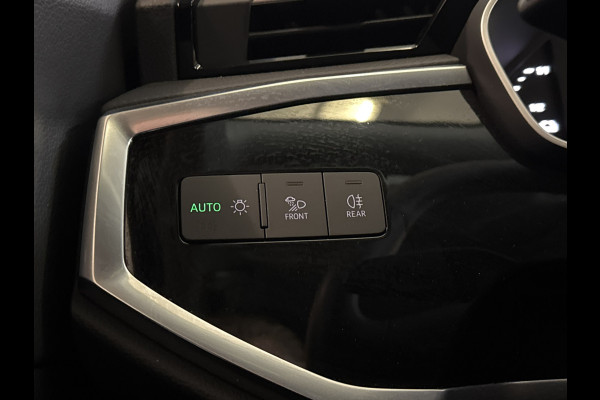 Audi Q3 45 TFSIe 245PK S-TRONIC S-LINE HYBRID CARPLAY/PDC/VIRTUAL